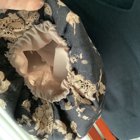 Anthropologie Dolan Lace Puff-Sleeve Top Black Ribbed Size S - Picture 8 of 10